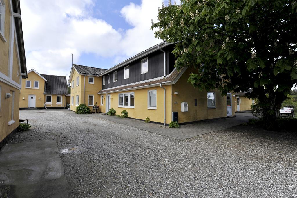 Lonstrup Strandhotel Exterior foto